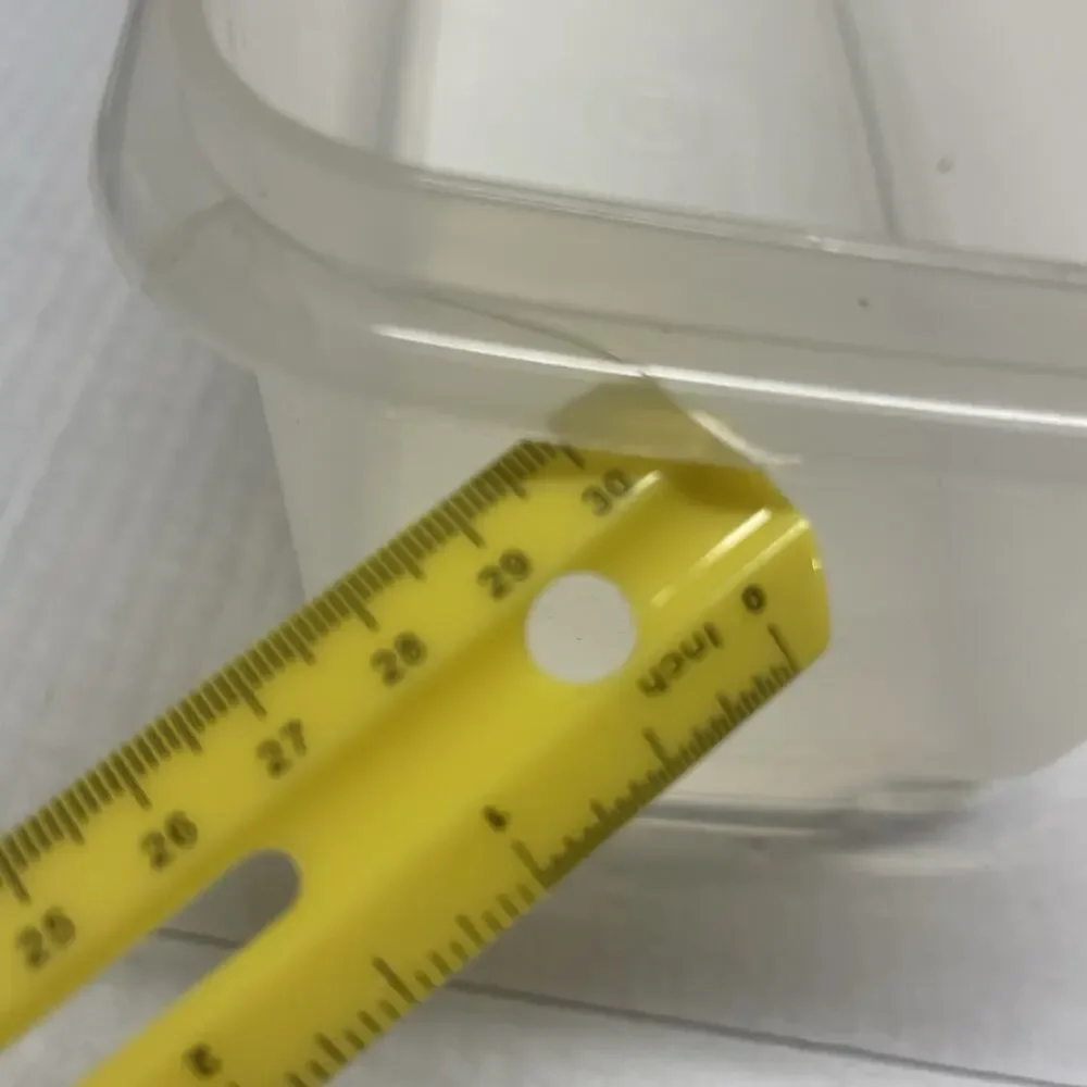 Tupperware Celery/Veggie Keeper Storage Container 782-7 Lid 784-5 Insert 783-5